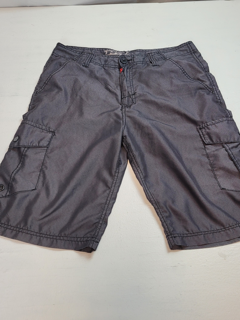 Vintage No Fear Mens Cargo Shorts Lightweight Comfort Pockets Dark Gray Size 32